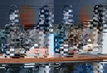 two people discussing finances